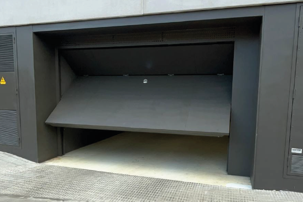 Puertas automáticas para comunidades de vecinos